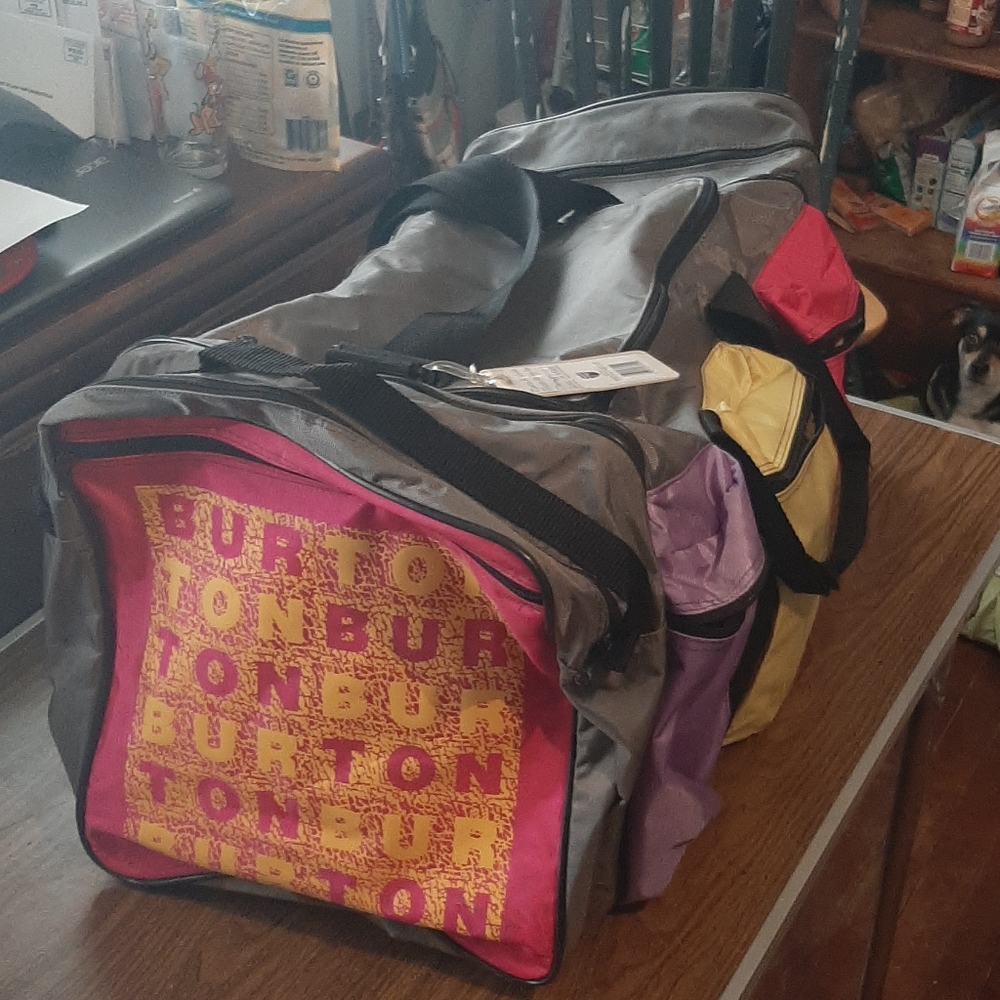 Burton Snowbourding large duffle bag